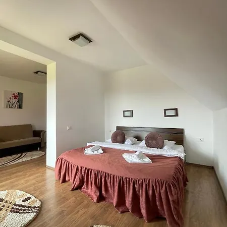 Valea Salbatica Resort *