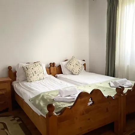 Valea Salbatica Resort *
